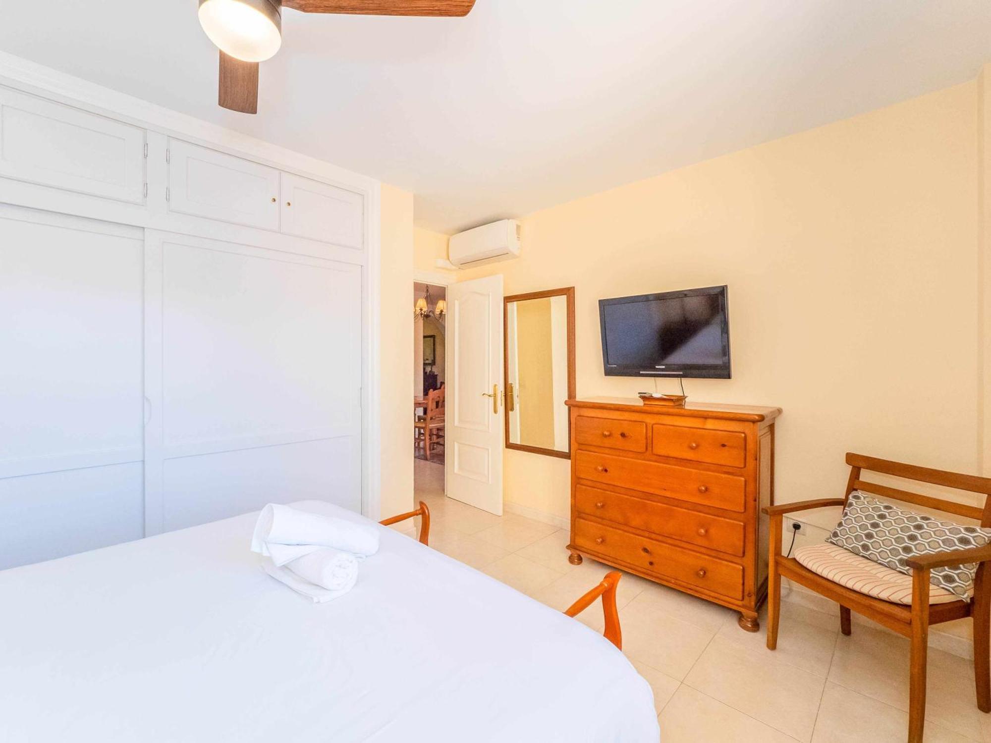 Centrico Apartamento Con Terraza En La Playa Rincon de la Victoria Exterior photo